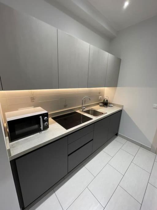 Apartmán Near Metro Piazza Bengasi Turín Exteriér fotografie