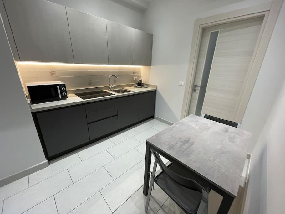 Apartmán Near Metro Piazza Bengasi Turín Exteriér fotografie